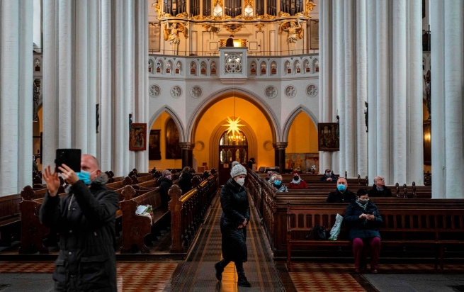 لە ئەڵمانیا ئاهەنگەکانی سەری ساڵ قەدەخەکران