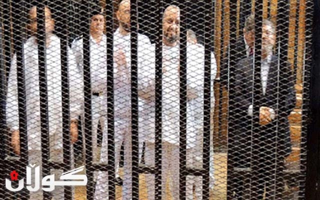 مورسی به‌ئاماده‌بوونی 20 هه‌زار ئه‌فسه‌رو پۆلیس دادگایی ده‌كرێت 