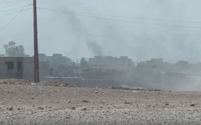 داعش له‌م دوو گه‌ڕه‌كه‌ی موسڵ بە توندی بەرەنگاری ھێزەكانی عێراقی دەبێتەوە