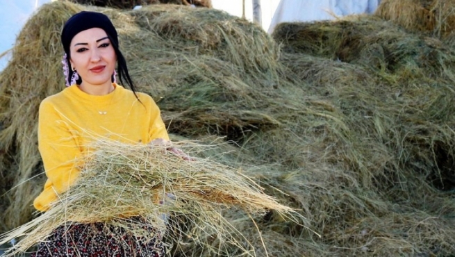 کچێک بەهۆی دەستنەکەوتنی کار خۆی بۆ موختاری گوند کاندید دەکات