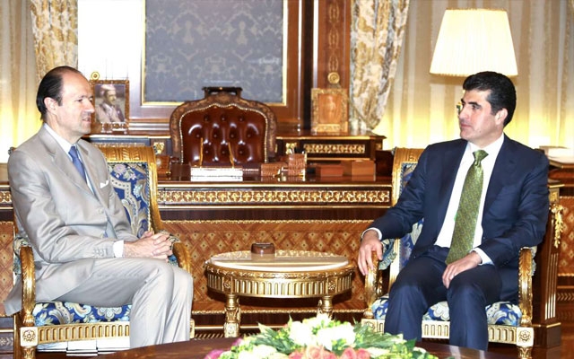 ێچیرڤان بارزانى پێشوازى له‌ شاندێكى فه‌ره‌نسى كرد 