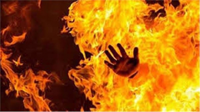  ژنێك لە گوندی ئەڵمانی كەلار سوتا
