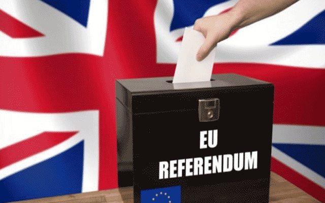 له  بەریتانیا راپرسی بۆ چوونە دەرەوە یان مانەوە لە یەکێتیی ئەوروپا دەستی پێکرد 