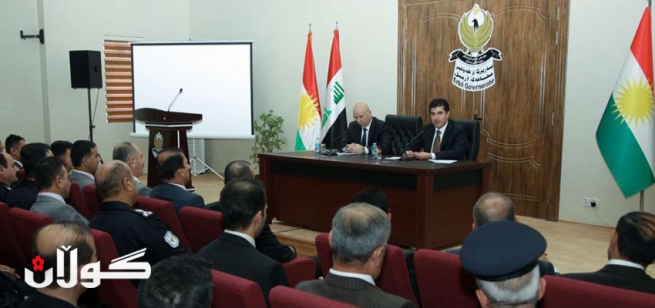 نێچيرڤان بارزانى له‌گه‌ڵ پارێزگار و به‌ڕێوه‌به‌ر و به‌رپرسانى داموده‌زگا كارگێڕييه‌كانى سنوورى پارێزگاى هه‌ولێر كۆبووه‌وه‌