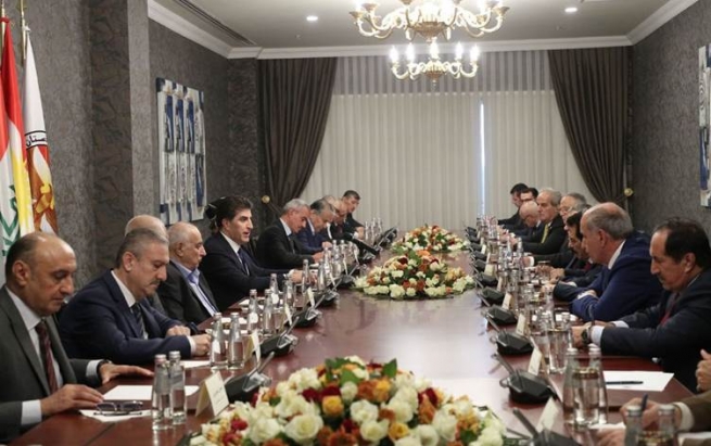 نێچیرڤان بارزانی لەگەڵ بەرهەم ساڵح و کەسی یەکەمی حیزبەکان بارودۆخی عێراق تاوتوێدەکەن