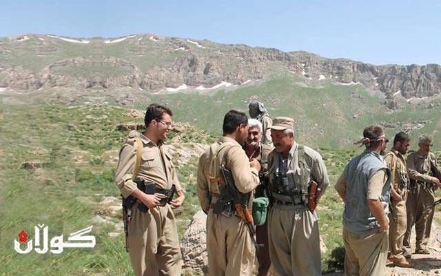  سوپای پاسداران لە ترسی بوونی هێزی پێشمەرگە کوێستانەکانی ناوچەی مەهاباد تۆپباران دەکات
