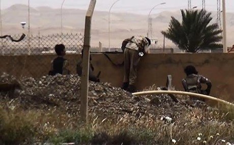  ئۆپەراسیۆنەکانی سەڵاحەدین: شەڕ لەنێو پاڵاوگەی بێجی بەردەوامە 