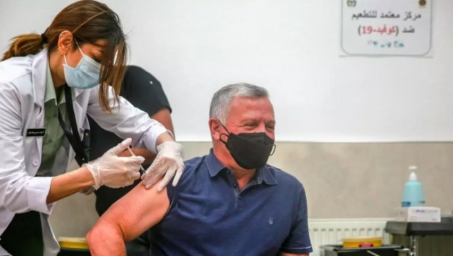 کاریگەریی نەرێنیی پێکوتەی دژەکۆرۆنا لەسەر شای ئوردن دەردەکەوێت