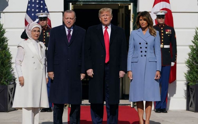 برێت مەکگۆرک: لەوانەیە ترەمپ بیەوێت 15 پرسیار ئاراستەی ئەردۆغان بکات، بەڵام نایکات