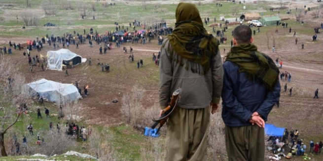  پەکەکە ڕێگە نادا فەرمانبەرانی حکوومی لە بناری قەندیل دەوام بکەن 