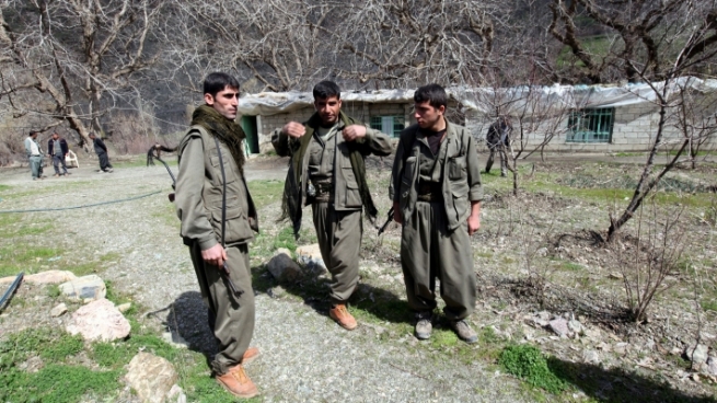 پەرلەمانتارێکی پێشووی یەکێتی: پێویستە پەکەکە بنکە و بارەگاکانی بگوازێتەوە باکووری کوردستان