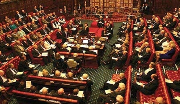 پەرلەمانی بەریتانیا هێرشی ئاسمانی بۆسەر داعشی پەسند کرد