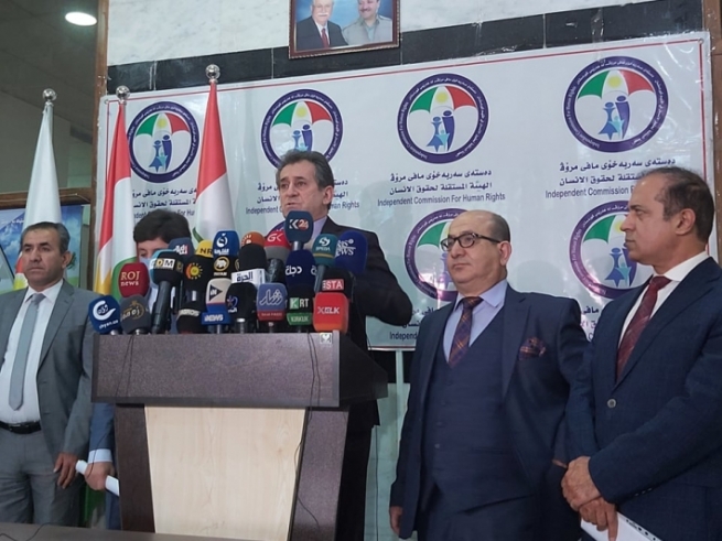  وه‌زاره‌تى به‌رگرى عێراق: ده‌ست وه‌رناده‌یه‌نه‌ پرسی ئه‌و ناوچانه‌ى پێشمه‌رگه‌ ئازادیان ده‌كات 