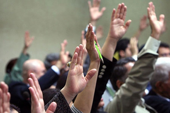  ئەنجوومەنی نوێنەران دەنگی بە پێنج وەزیر دا 