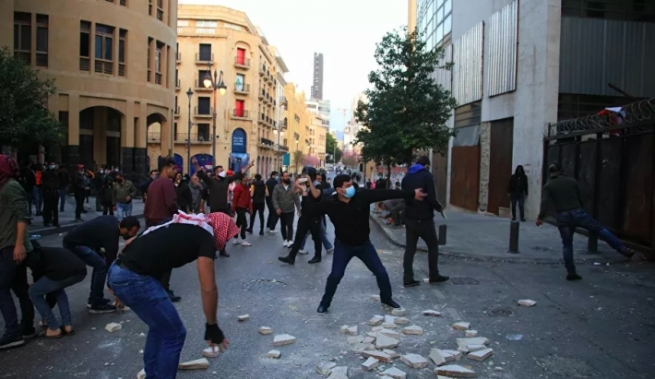 ئاسایشی لوبنان هۆشداریی لە هێرشی چەکداری بۆ سەر ماڵی سیاسەتمەداران دەدات