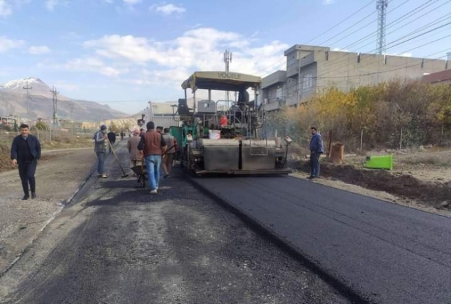  پرۆژەی قیڕکردنی شەقامێکی سەرەکیی ناحیەی دیانا جێبەجێ دەکرێت
