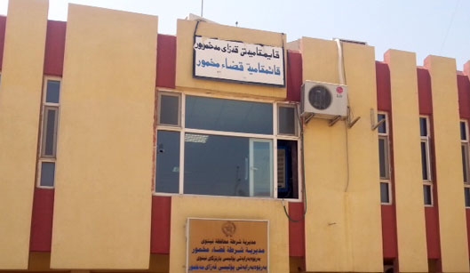 لە ناوچەی مەخموور دام و دەزگاكانی حكومەتی هەرێم دەستی بەكارەكانی دەکاتەوە