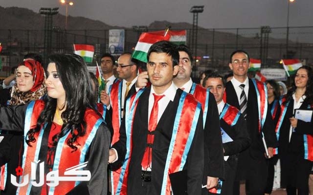  ئاسانكاریی بۆ ئەو قوتابیانە دەكرێت كە دەیانەوێ لە ئەمریكا بخوێنن 