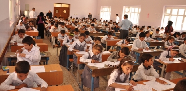  لێژنەی پەروەردە: داوادەکەین چارەسەرێکی گونجاو و خێرا بدۆزرێتەوە 