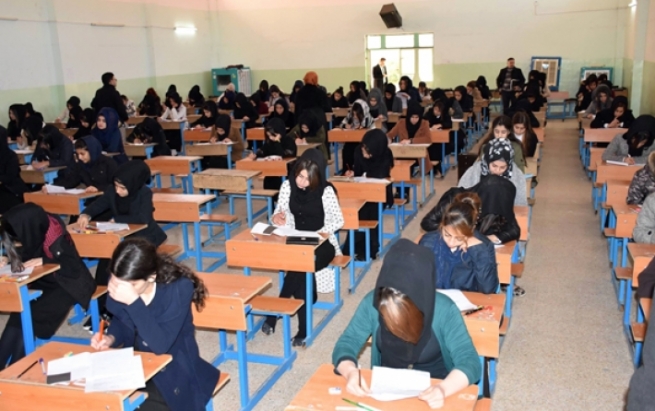 وادەی تاقیکردنەوەکانی قوتابیانی پۆلی ١٢ گۆڕانکاریی بەسەردا دێت