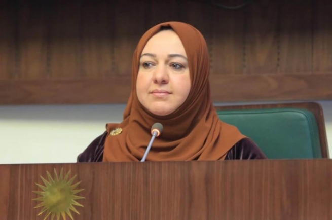 ڕێواز فایەق: دەستوپێم پێوەند بووە و نەمتوانیوە كۆبوونەوەی پەرلەمان بەڕێوە ببەم