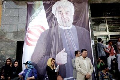 كێشه‌ ده‌كه‌وێته‌ نێوان رۆحانی و خامه‌نه‌ئیه‌وه‌ به‌هۆی ته‌نگژه‌ی دارایی وڵاته‌وه‌