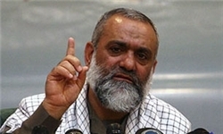 محەمەد رەزا نەقدی: ئەمەریكا پارە دەداتە شارەزایانی ئێران