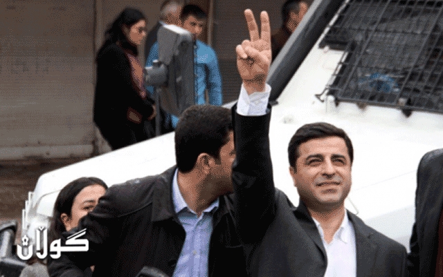 سەڵاحەدین دەمیرتاش جارێكی تریش رووبەڕووی دادگا دەکرێتەوە.