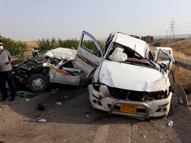 چەمچەماڵ.. ڕووداوێکی هاتوچۆ گیانلەدەستدان و برینداربوونی حەفت کەسی لێکەوتەوە
