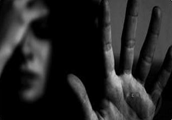 کەورگۆسک.. باوکێک بە چەقۆ کچێکی دەکوژێ و ھاوسەرو کوڕێکی دیکەی بریندار دەکات