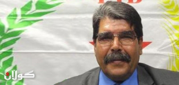 هاوسەرۆكى پەیەدە: ئامادەم لەگەڵ داود ئۆغڵو چاوپێكەوتن ئەنجام بدەم