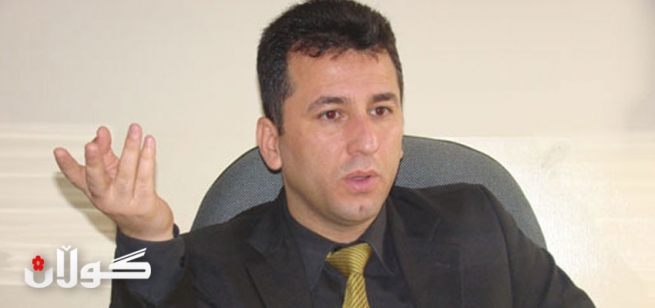 سامان فه‌وزی: سه‌رۆك كۆمار رایگه‌یاندووه‌ سه‌رۆك وه‌زیران ده‌سه‌لاَتی خۆی تێپه‌رِاندووه‌ و داوای له‌هاوپه‌یمانی نیشتمانی كردووه‌ سنووری بۆ دابنێت