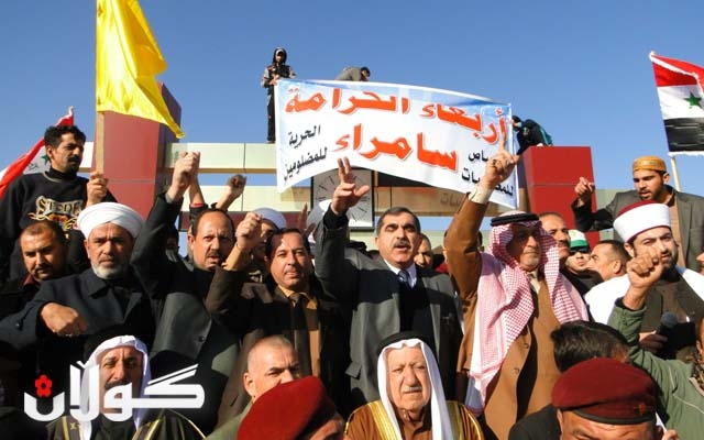  خۆپیشاندەرانی سامەرا حكومەت بە داخستنی مزگەوتەكان تۆمەتبار دەكەن 