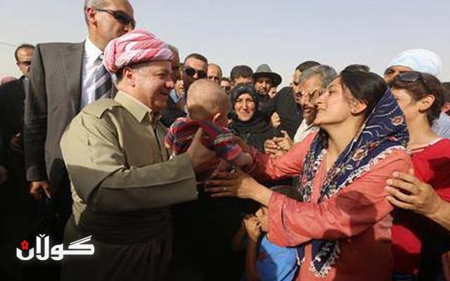 سەرۆکی ھەرێم سەردانی کەمپی کەورگۆسک دەکات