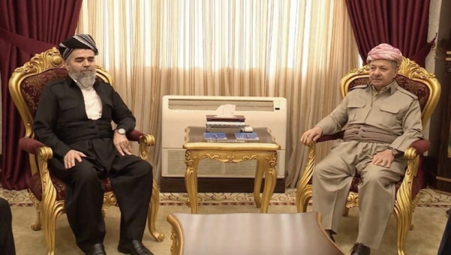 سەرۆك بارزانی پێشوازی لە ئەمیری كۆمەڵ دەكات
