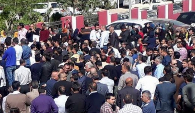  پەرلەمانتارێكی کورد: یەکێتی و گۆڕان پشتیوانی لە هەندێک وەزیری حکوومەتەکەی عەبادی دەکەن 
