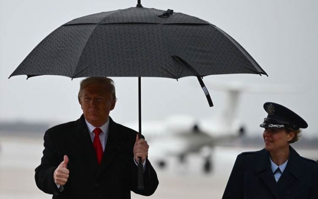 ئەنجوومەنی پیرانی ئەمریکا دەسەڵاتی ترەمپی بۆ هەڵگیرسانی جەنگ دژی ئێران سنووردارکرد