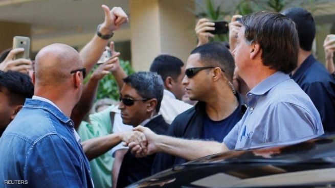 سه‌رۆكی به‌ڕازیل ڕێكاره‌كانى خۆپارێزی له‌ كۆرۆنا جێبه‌جێ ناكات