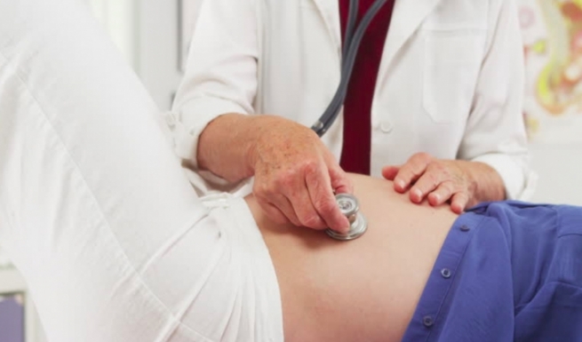  ته‌قینه‌وه‌یه‌ك له‌ ئامه‌د روویدا 