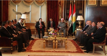 سەرۆكی هه‌رێمی كوردستان پێشوازی لە پارێزگاری هەكاری و شاندێكی یاوەری دەكات