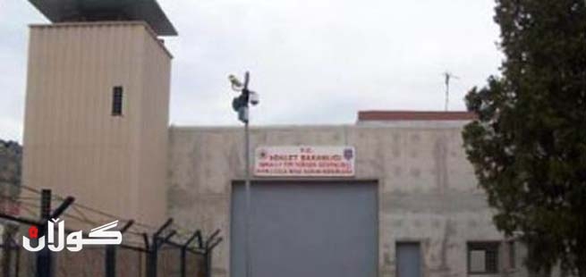  بۆ یەکەم جار خوشکى و خاڵى و چەند کەسێکی دیکە سەردانی ئۆجالان دەکەن 