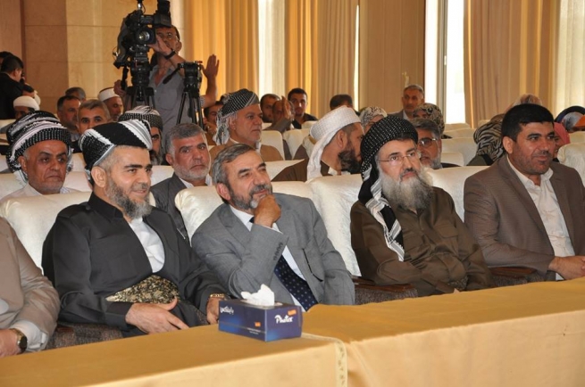 کۆمەڵ بەفەرمی داوای یەکگرتن لە یەکگرتوو دەکات