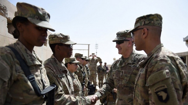 واشنتن كشانەوەی 2000 سەرباز لە ئەفغانستان و 500 سه‌ربازی لە عێراقی رایگەیاند