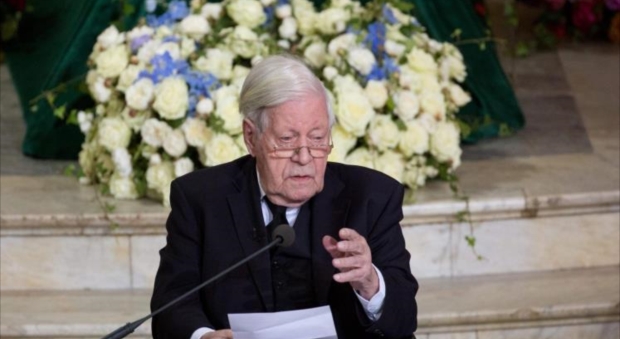 سه‌رۆك وه‌زیرانی پێشووی ئه‌ڵمانیا كۆچی دوایی كرد