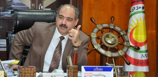  وەزیری تەندروستی: بارسێلۆنا بە سێ گۆڵ لە ڕیال مەدرید دەباتەوە 