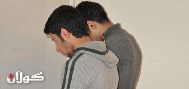 ئه‌و ماتۆرِسوارانه‌ی جانتای ئافره‌تانیان ده‌رِفاند ده‌ستگیر كران