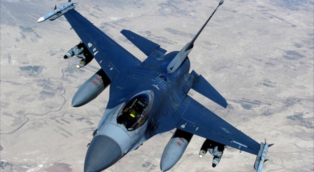 مانگی ته‌مووز فڕۆكه‌ی F16ی ئه‌مه‌ریكی ده‌گاته‌ عێراق