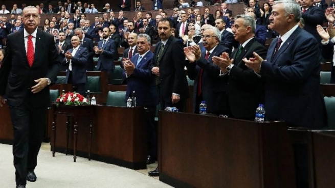 ئەگەر زۆرە ئەردۆغان تەواوی كابینەی حكوومەت بگۆڕێت