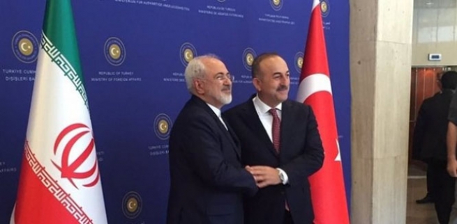  وەزیری دەرەوەی تورکیا گەیشتە تاران 