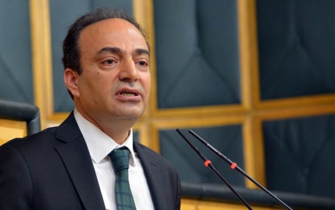 بایدەمیر: دەمیرتاش نەیگوت لەگەڵ ئاکپارتی حکومەتی هاوپەیمانی پێکناهێنین